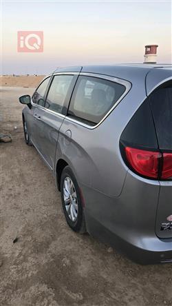 Chrysler Pacifica